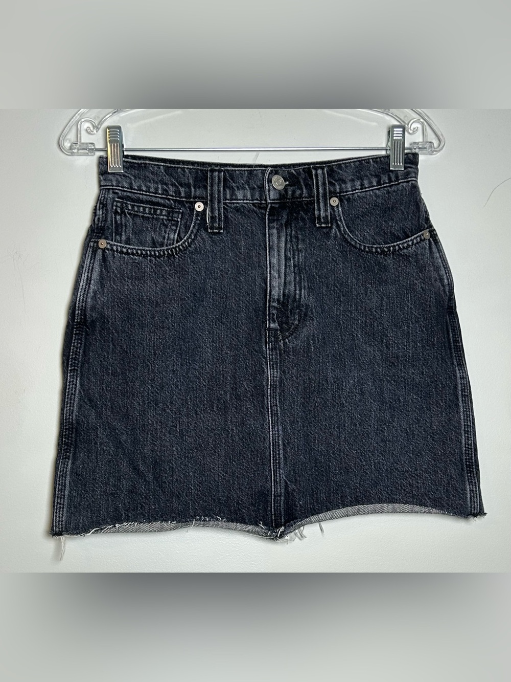 Madewell Black Wash Denim Mini Skirt size 26 raw hem high rise jean skirt - Picture 4 of 10